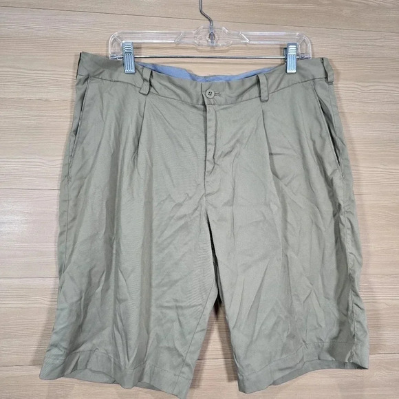 Nike Golf Tour‎ Performance Dri Fit Shorts Men's 35 Khaki Active wear Stretch - Picture 1 of 5